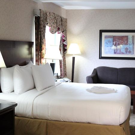 Prestige Aberdeen Lodge Kamloops Bagian luar foto