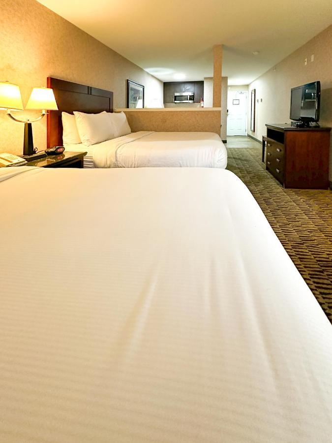 Prestige Aberdeen Lodge Kamloops Bagian luar foto