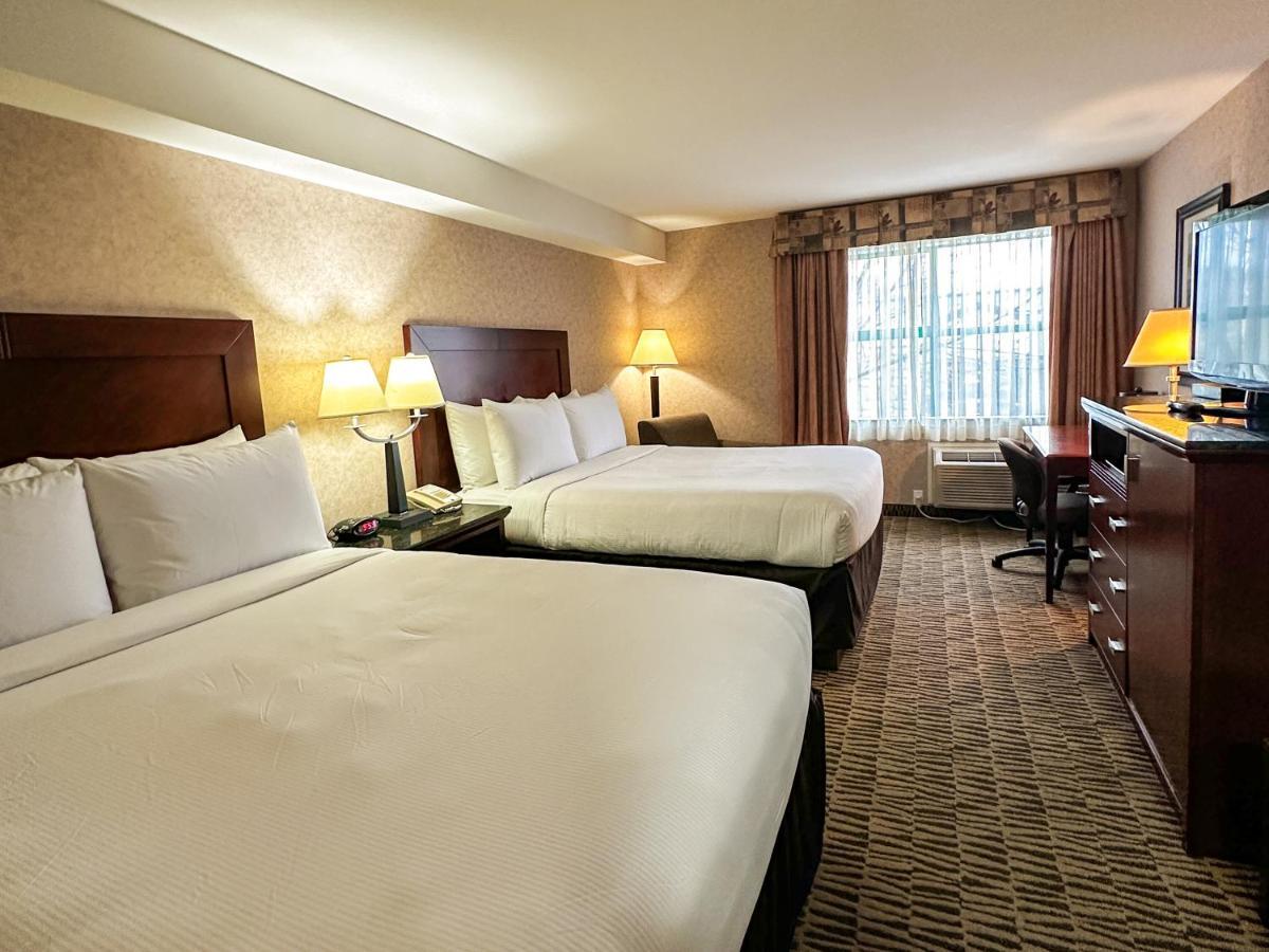 Prestige Aberdeen Lodge Kamloops Bagian luar foto