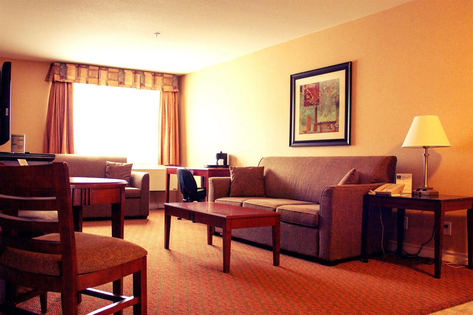 Prestige Aberdeen Lodge Kamloops Bagian luar foto